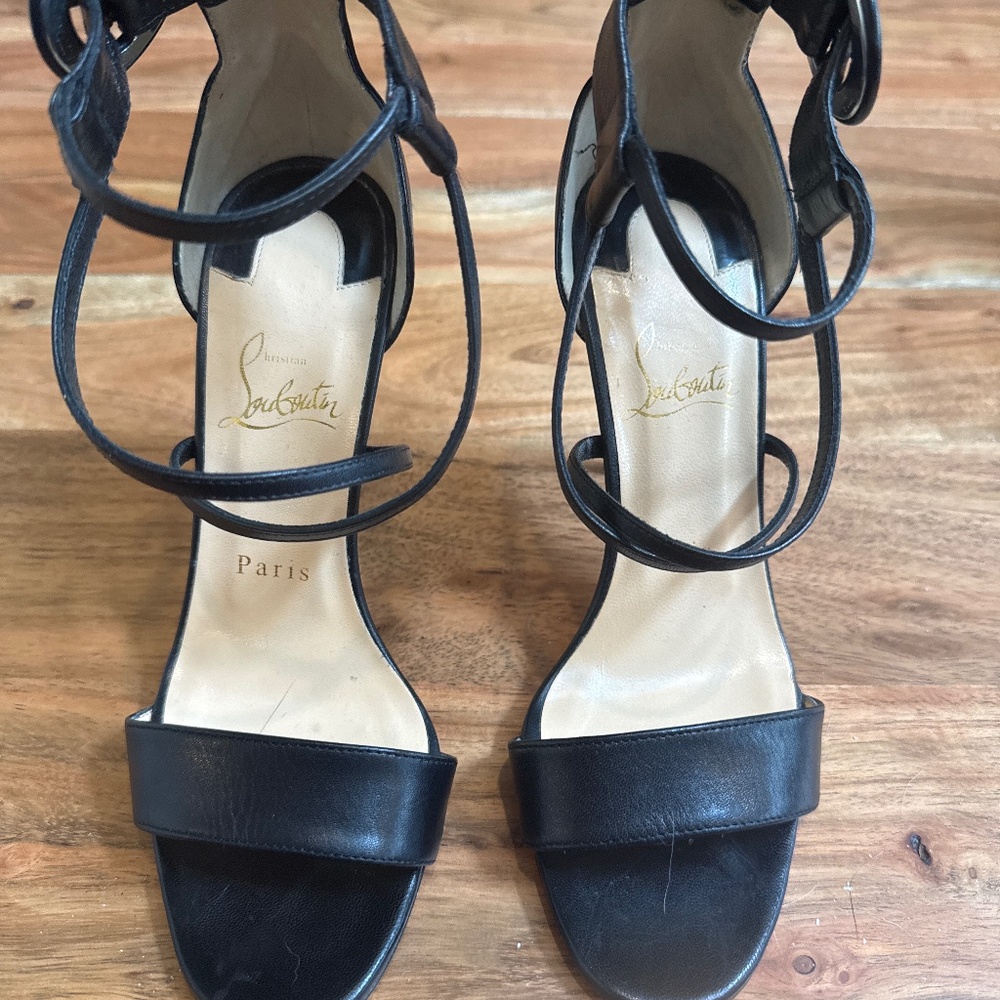 Louboutin pumps